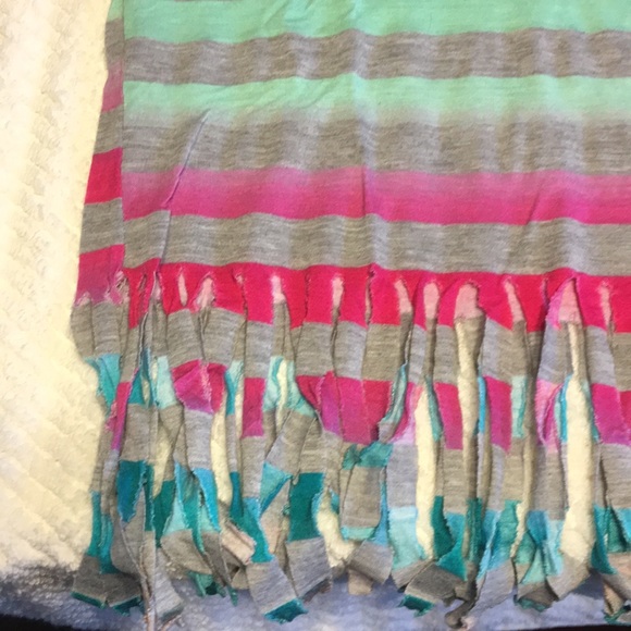 Girls top nwot - Picture 3 of 4